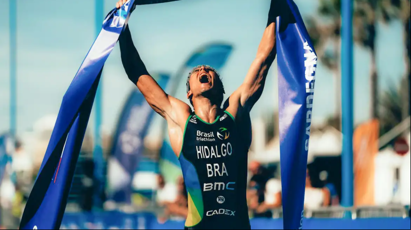 Hidalgo completou os 1,5 km de natação, 40 km de ciclismo e 10 km de corrida em 1h44min05s, deixando para trás o australiano Matthew Ha, que chegou 28 segundos depois
